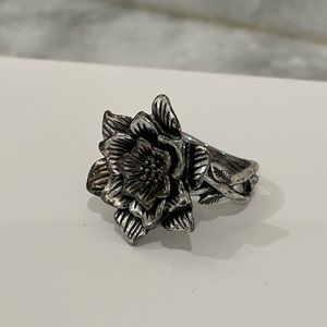 Flower Ring